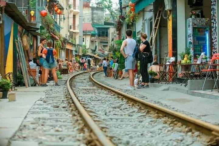 Hotspot Matrix và Bảo Anh, Phương Mỹ Chi và loạt sao Việt bị réo tên vào drama của Bảo
